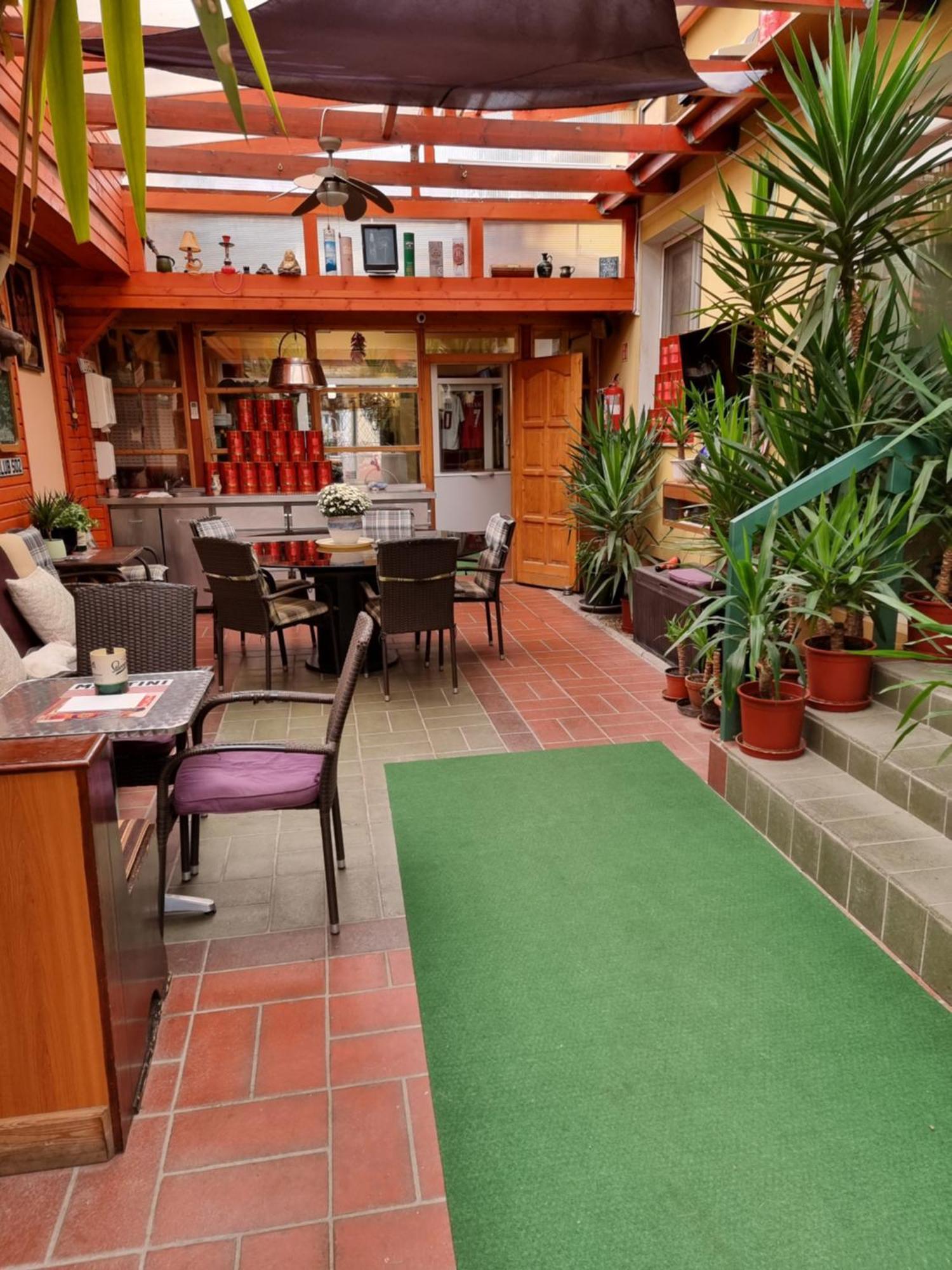 Club Haus 502 Kalocsa Bed & Breakfast ภายนอก รูปภาพ